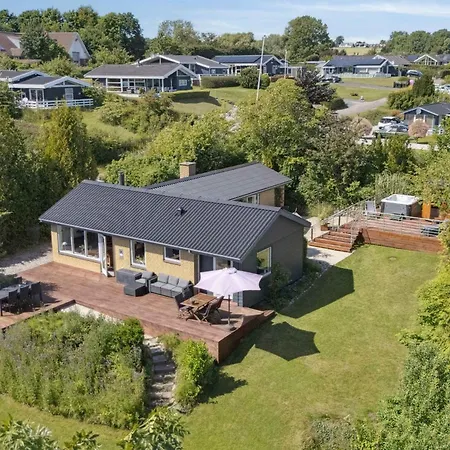 With Sauna And Sea View Rønde